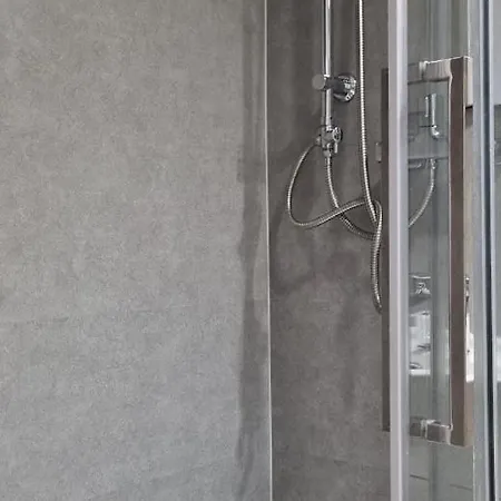 Garden House * بروشت غداينسكي