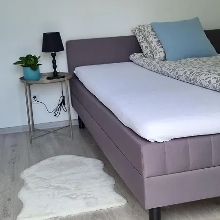 Garden House شقة *